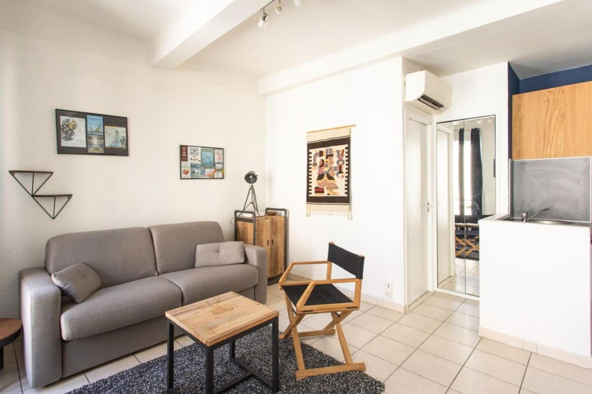 Vagliano Furnished Flat Apartamento *