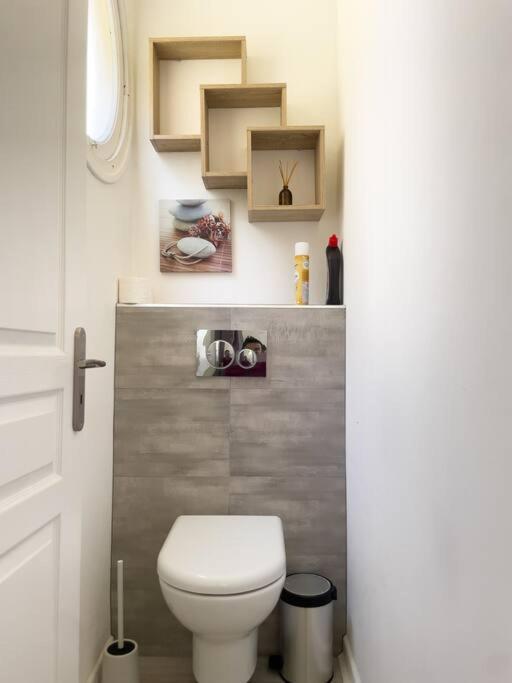 Moderne, Calme Et Bien Equipe, A 200m De La Appartement