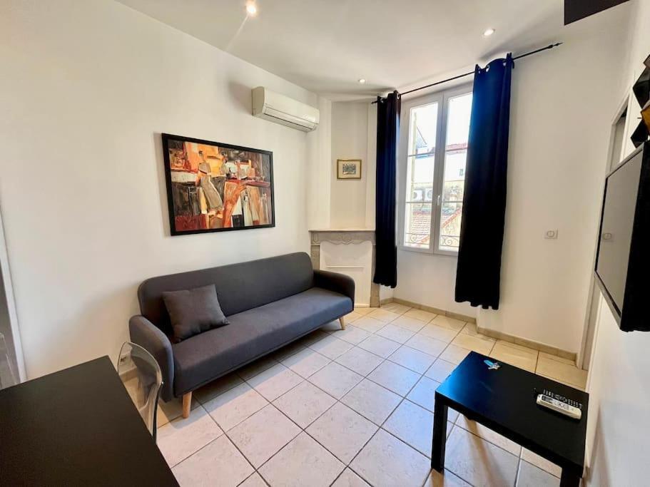 Viva Riviera Rue Florian Close Croisette *