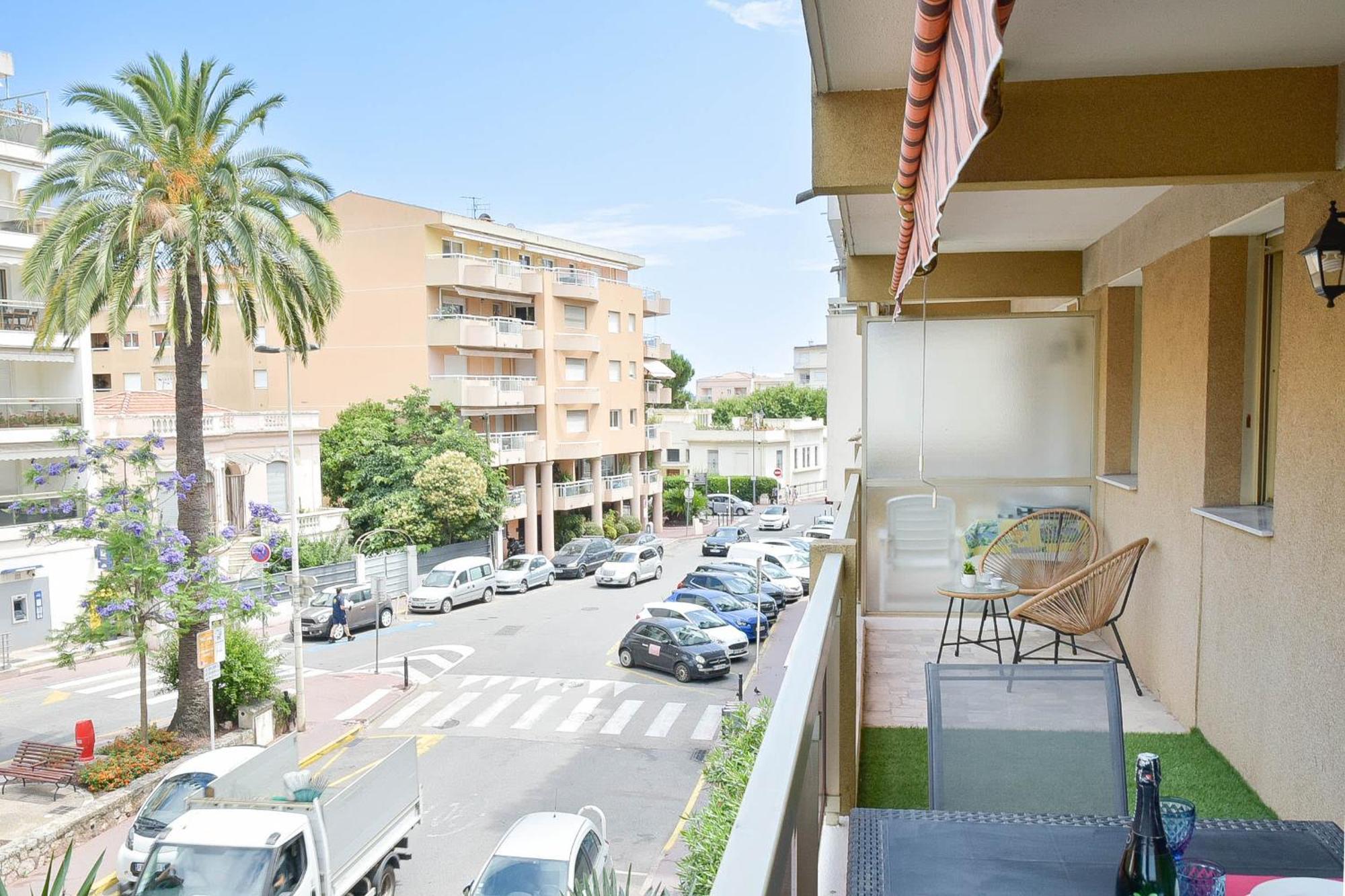 Apartment Palm With Terrace 150m From Beaches Cannes