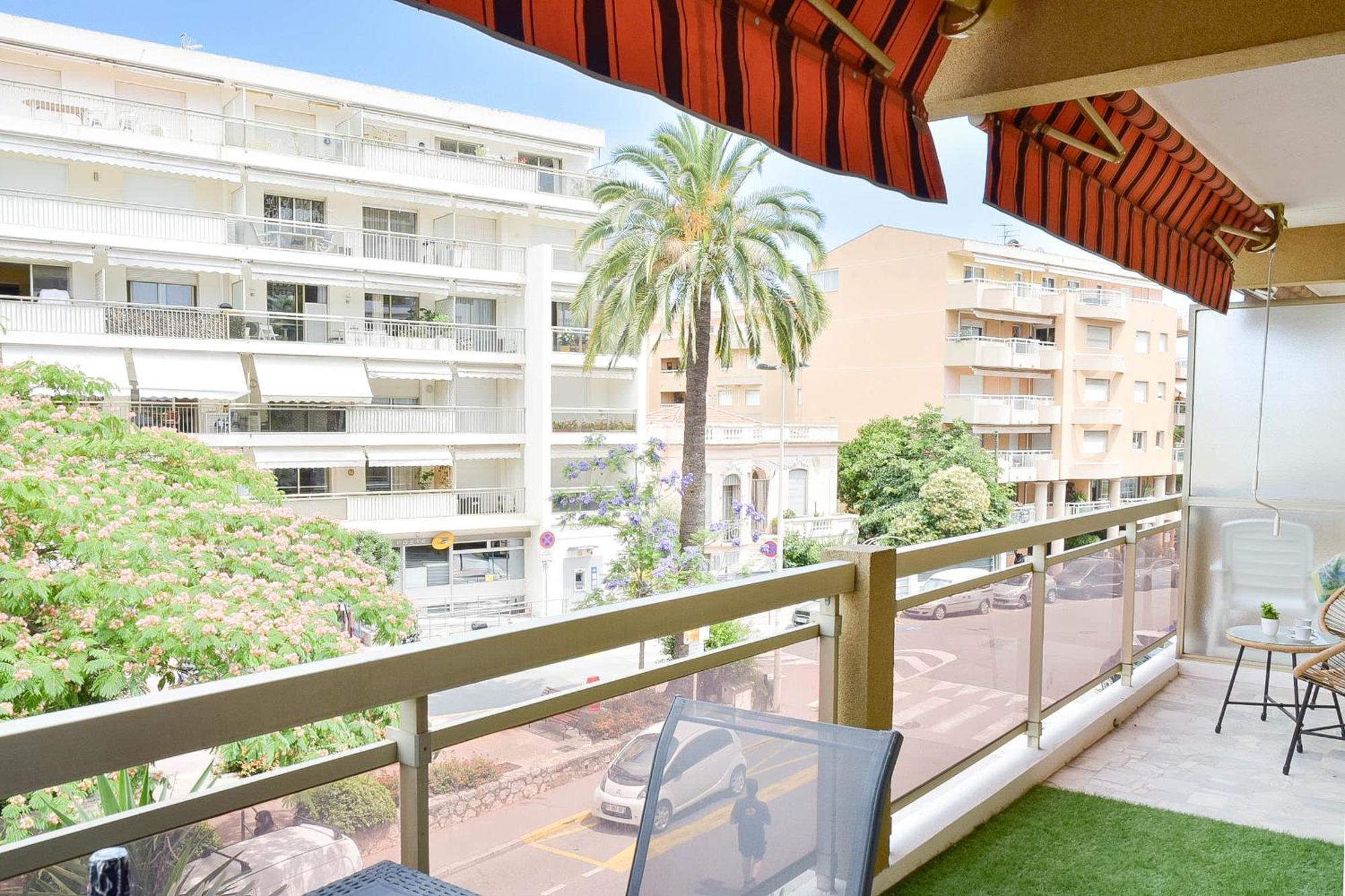 Apartment Palm With Terrace 150m From Beaches Cannes
