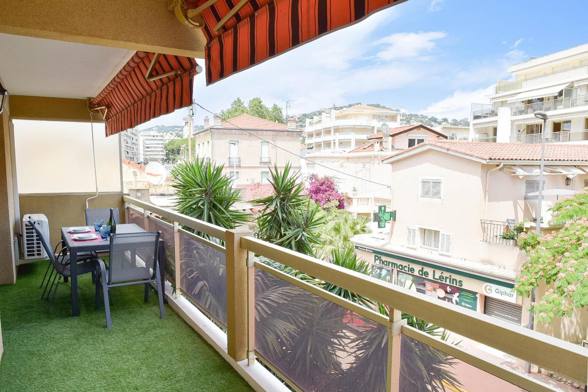 Palm With Terrace 150m From Beaches * Cannes
