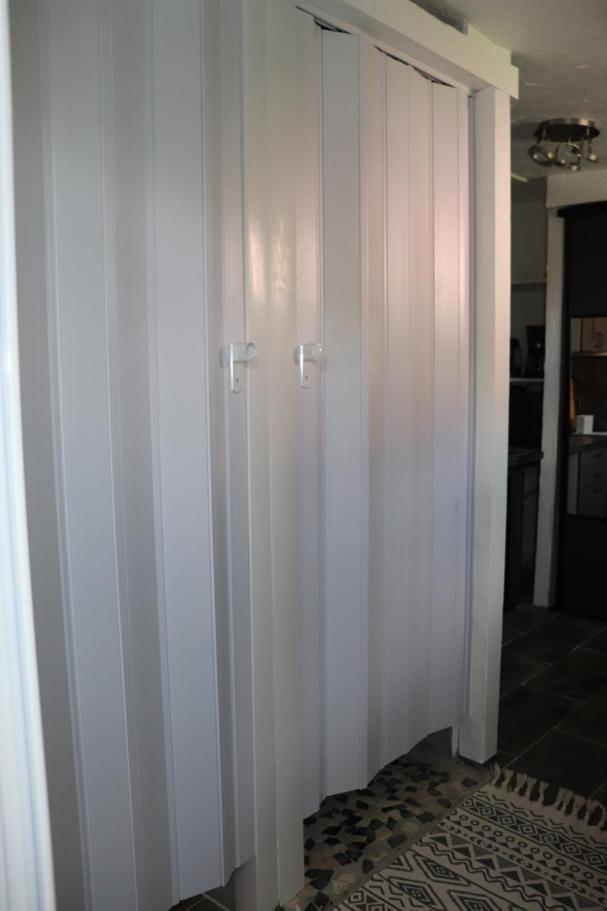 Agreable Avec Sa Terrasse Exterieure Entierement Amenage A 5 Min De La Apartment *
