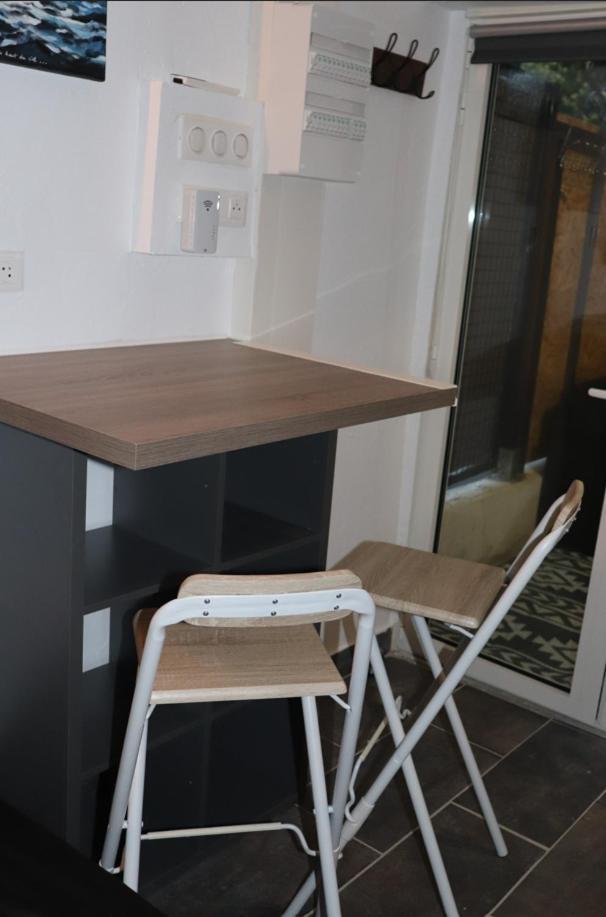 Apartment Agreable Avec Sa Terrasse Exterieure Entierement Amenage A 5 Min De La