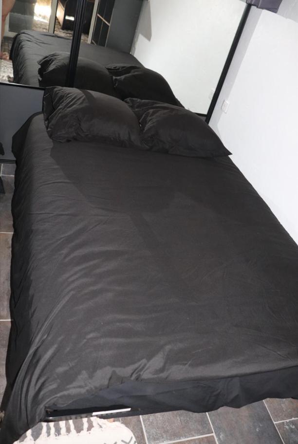 Agreable Avec Sa Terrasse Exterieure Entierement Amenage A 5 Min De La * Cannes