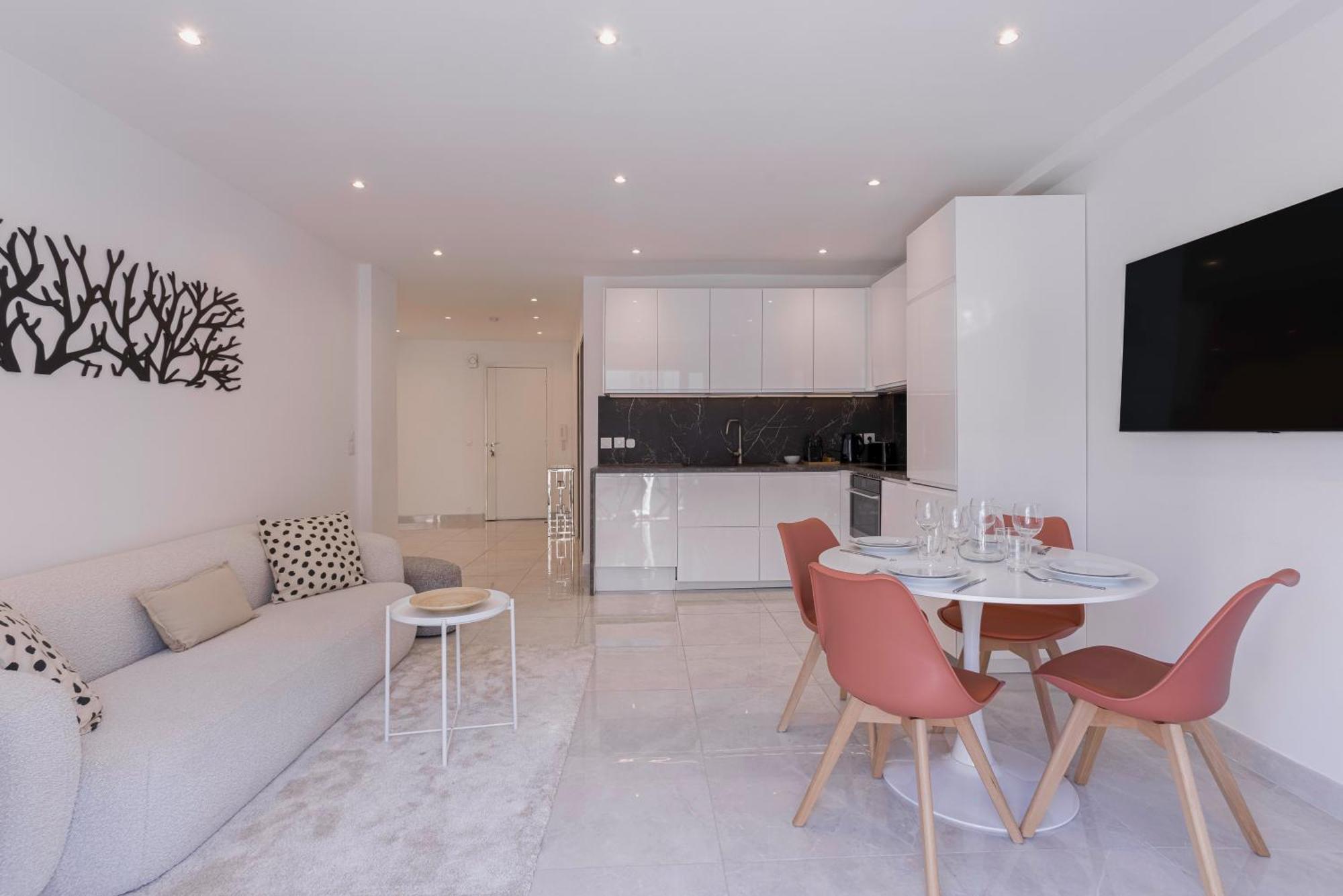 Moliere - Palais, Plage, Balcon, Clim Et Centre Apartment Cannes