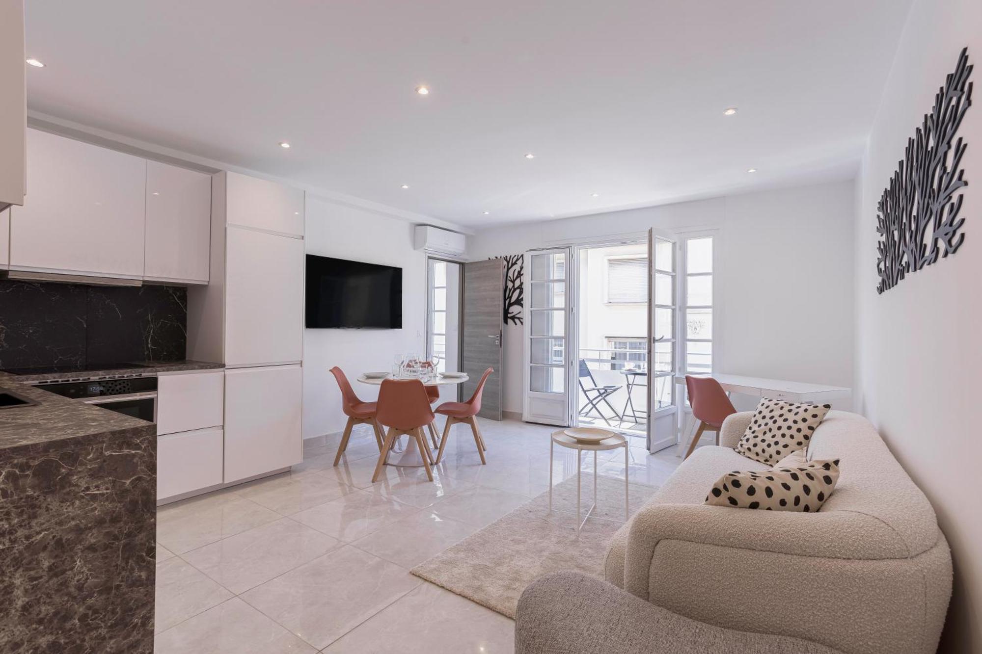 Moliere - Palais, Plage, Balcon, Clim Et Centre Cannes