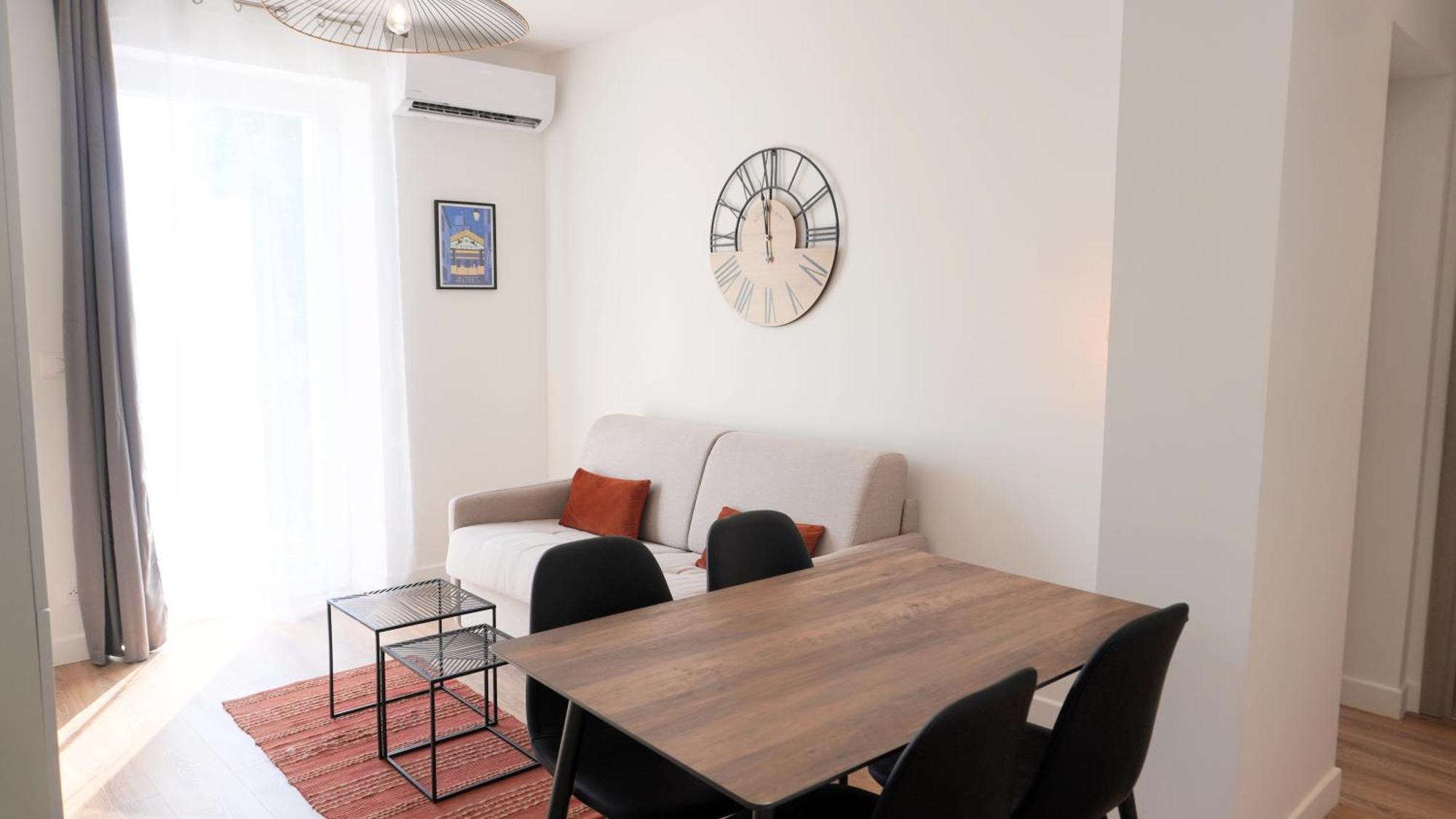 Apartment Avec Terrasse,t2, Proche Du Midi - Palmazur Cannes