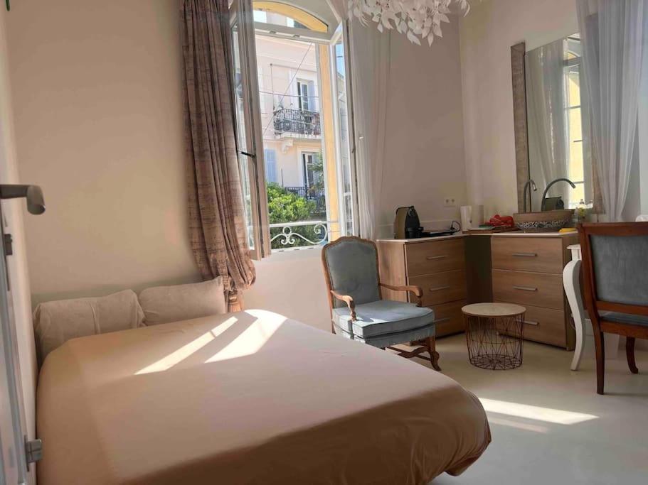 Joli Avec Mezzanine Centre Cannes