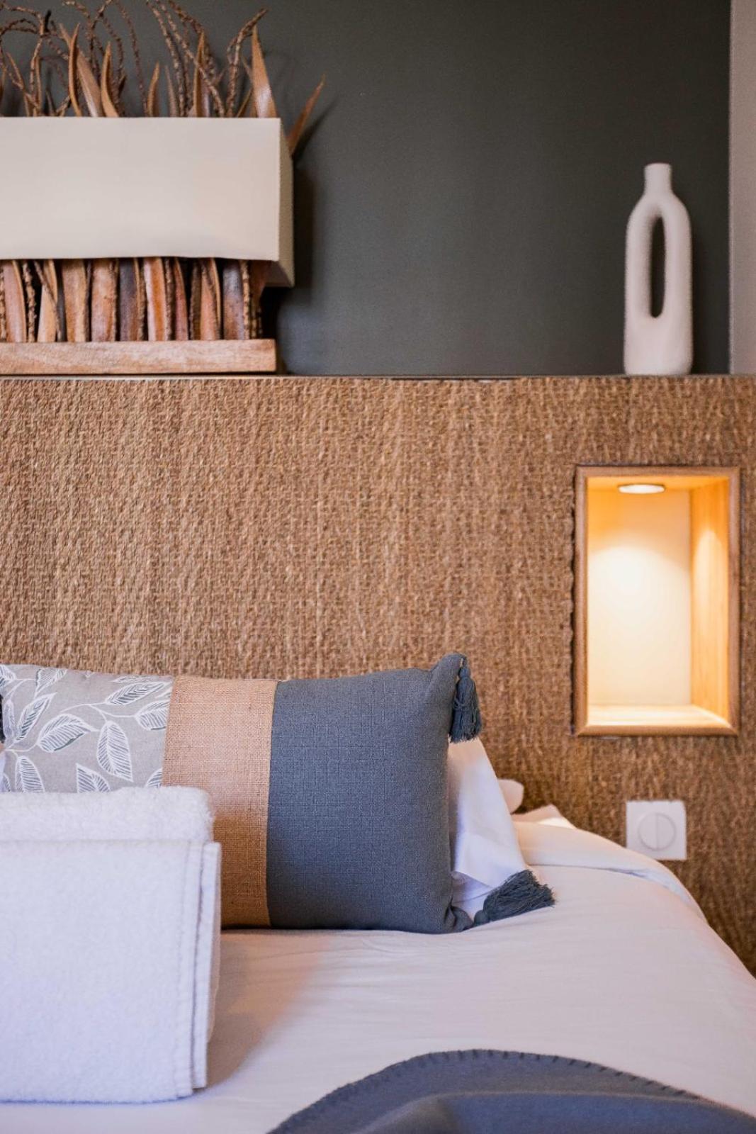 Kamea - Palais & Plage, Clim, Vieux Suquet, Port Apartment *