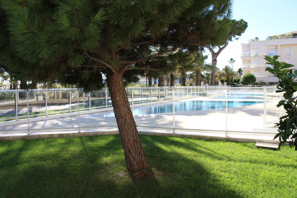 Royal Beach Apartment