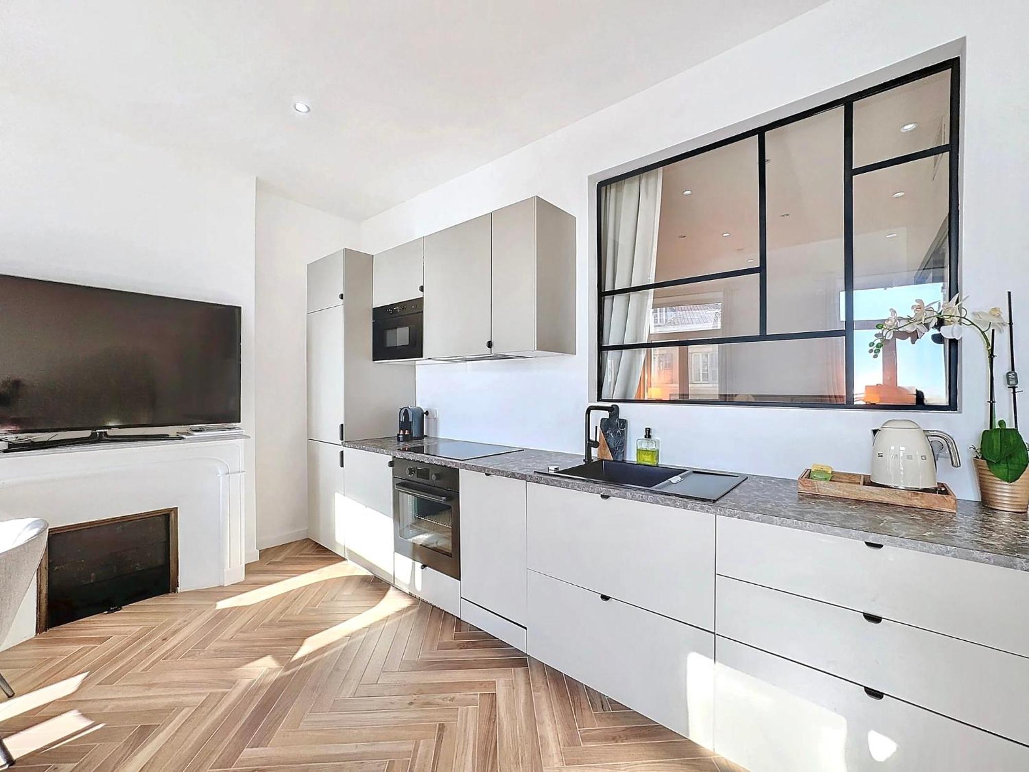 Apartamento Deluxe Seaview Balcony - 2 Min Palais & Cannes