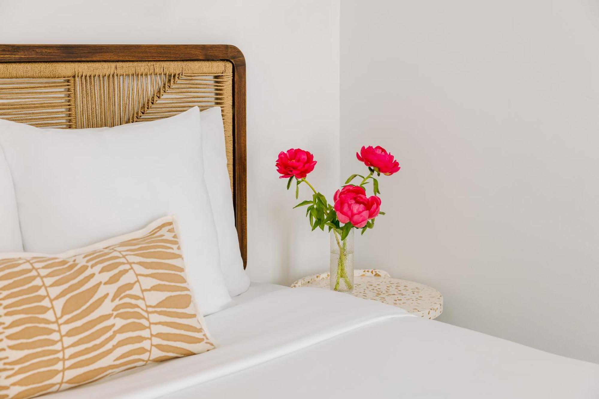 Yelo Lumiere Powered By Sonder Hotel Cannes