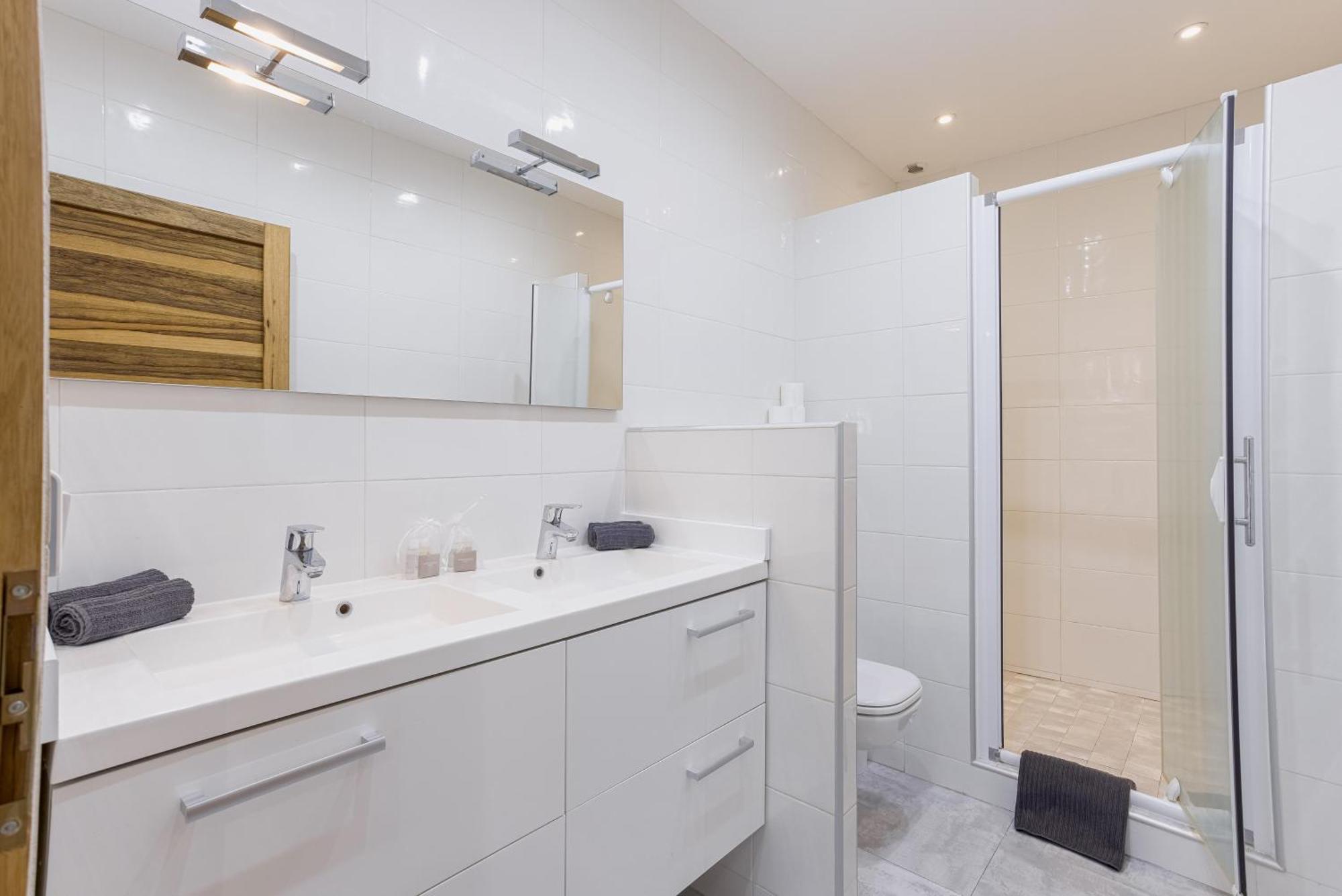 38 Meynadier 4p By Halldis Apartment *