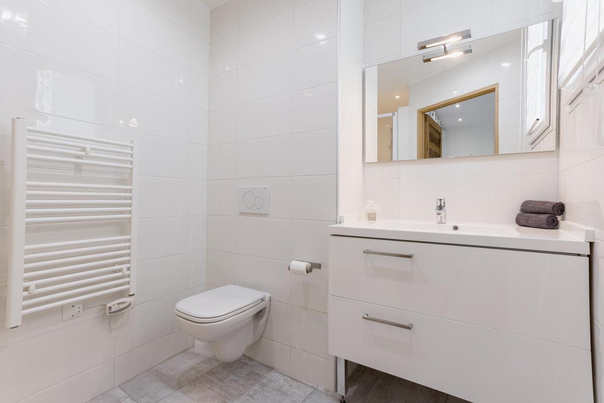38 Meynadier 4p By Halldis Apartment