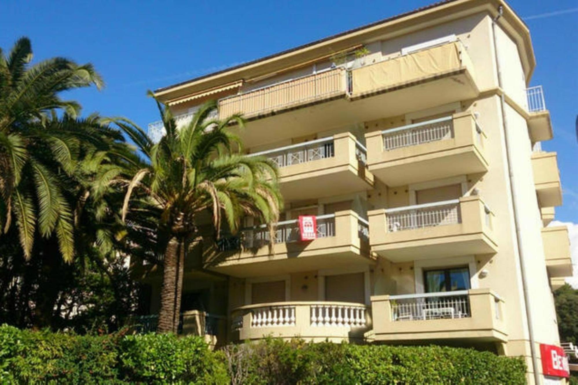 Pres Croisette Beau 2 Pieces 3 Etoiles Apartment Cannes