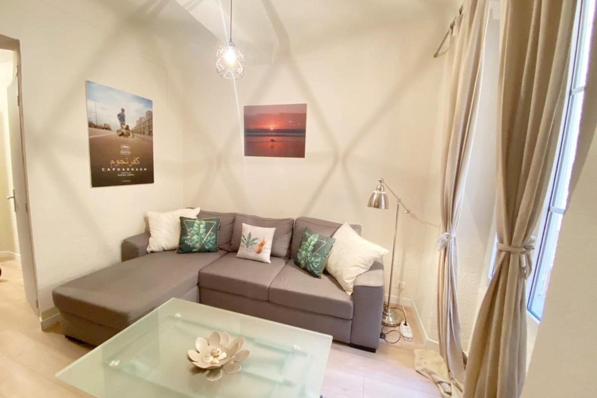 2 Bedrooms 2 Bathrooms 1 Min Palais & Beaches Apartment Cannes