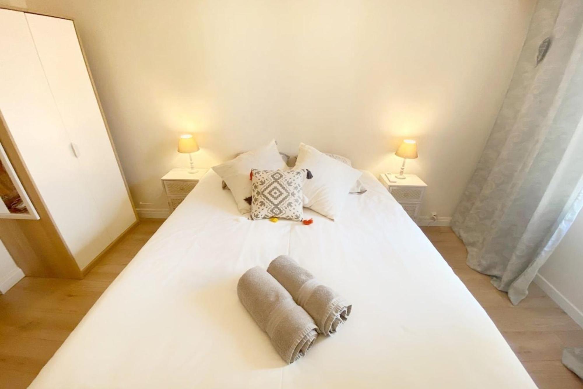 2 Bedrooms 2 Bathrooms 1 Min Palais & Beaches * Cannes
