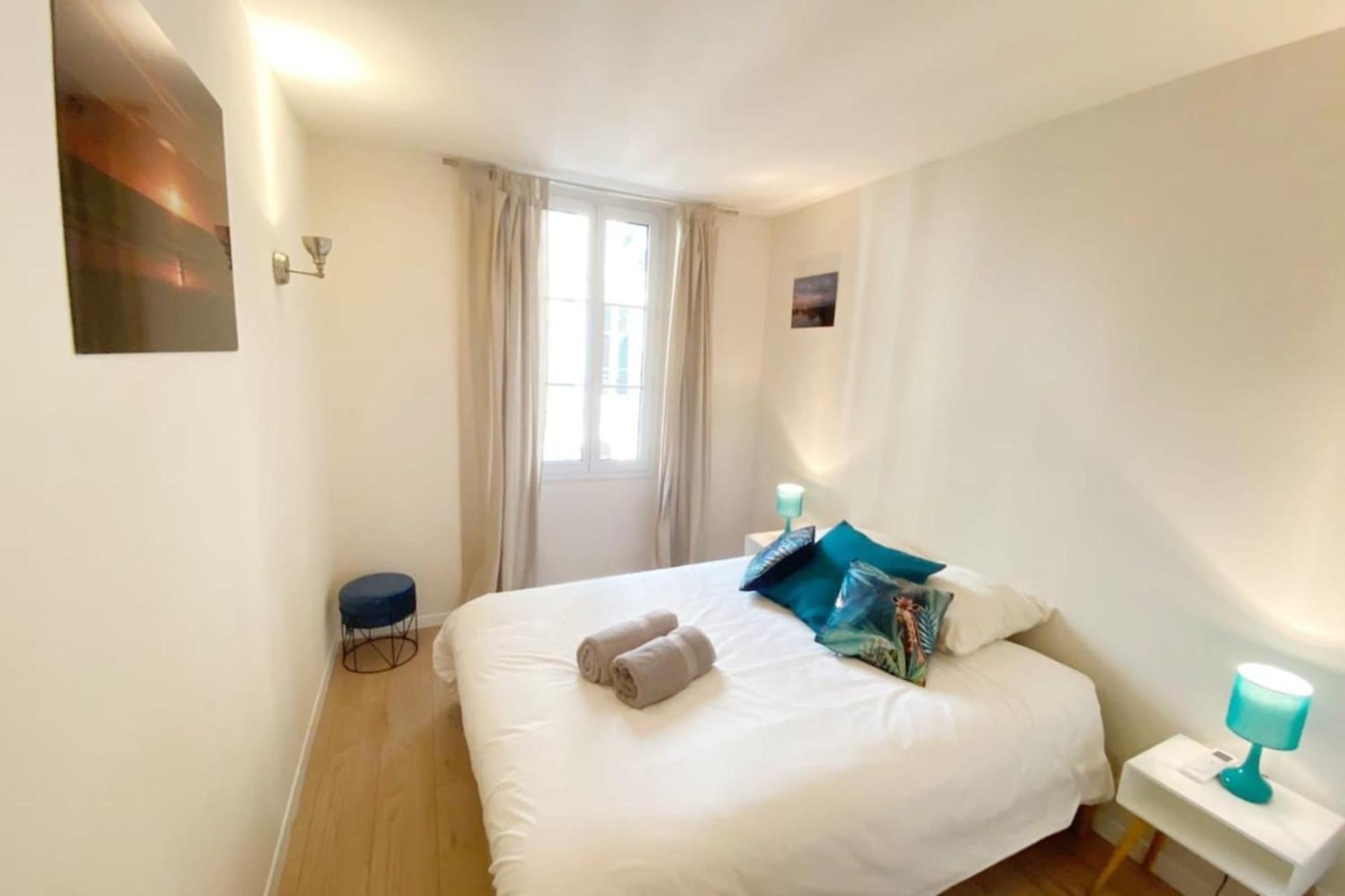 2 Bedrooms 2 Bathrooms 1 Min Palais & Beaches Apartment