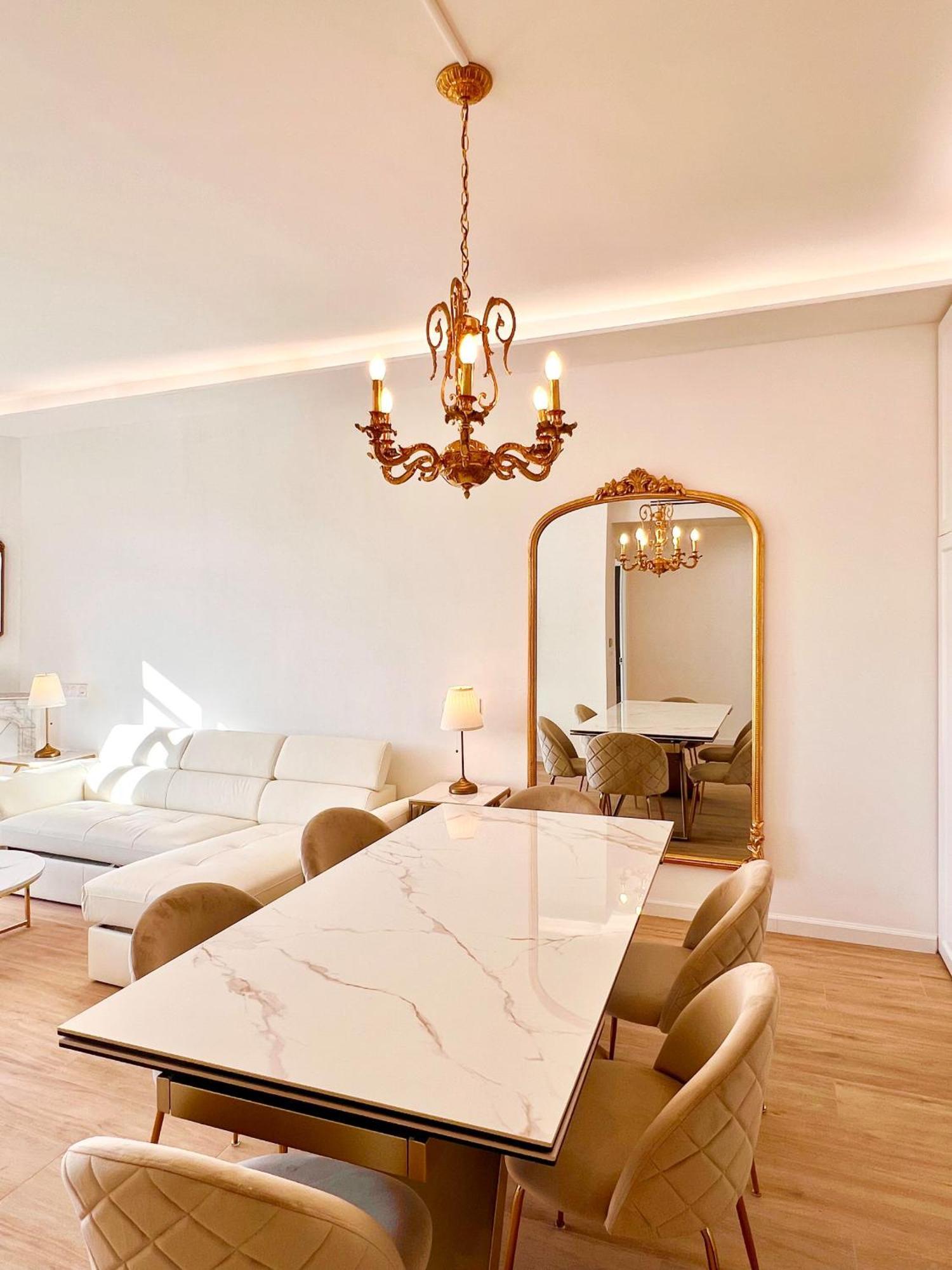 Exceptionnel 4 Pieces Balcon Carre D Or A3b129 * Cannes