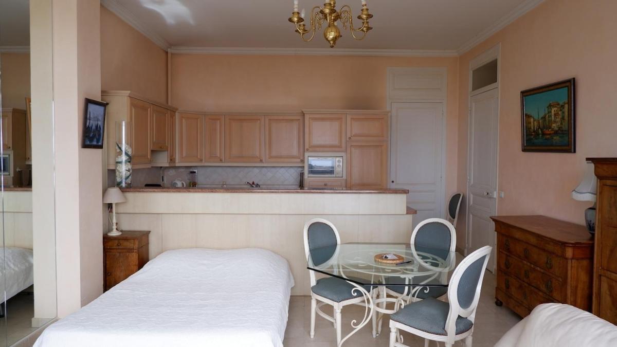 Vue Apartment Cannes