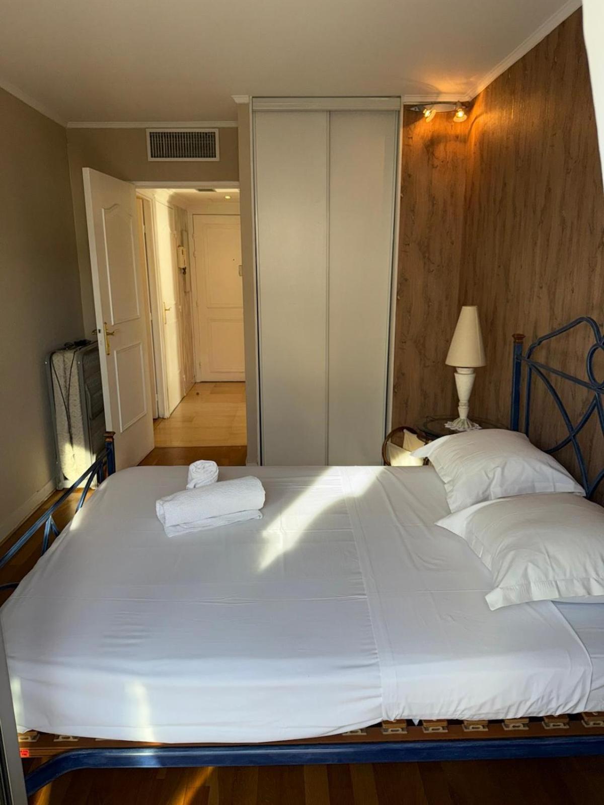 Apartment Rimbaud