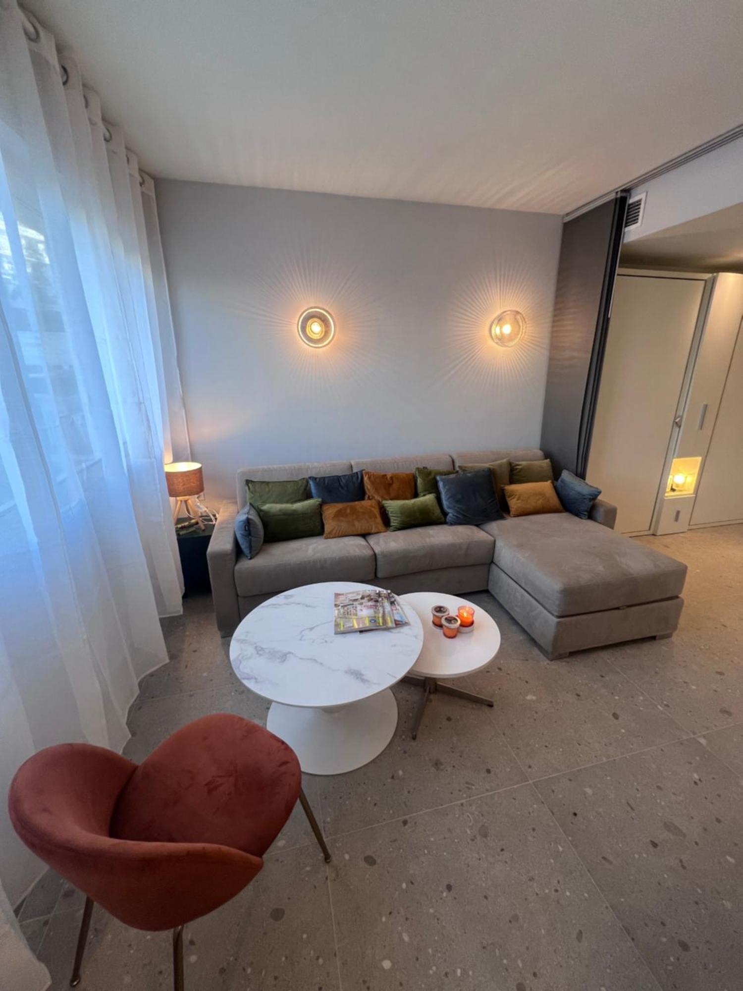 - Close To Croisette & Martinez Apartment Cannes