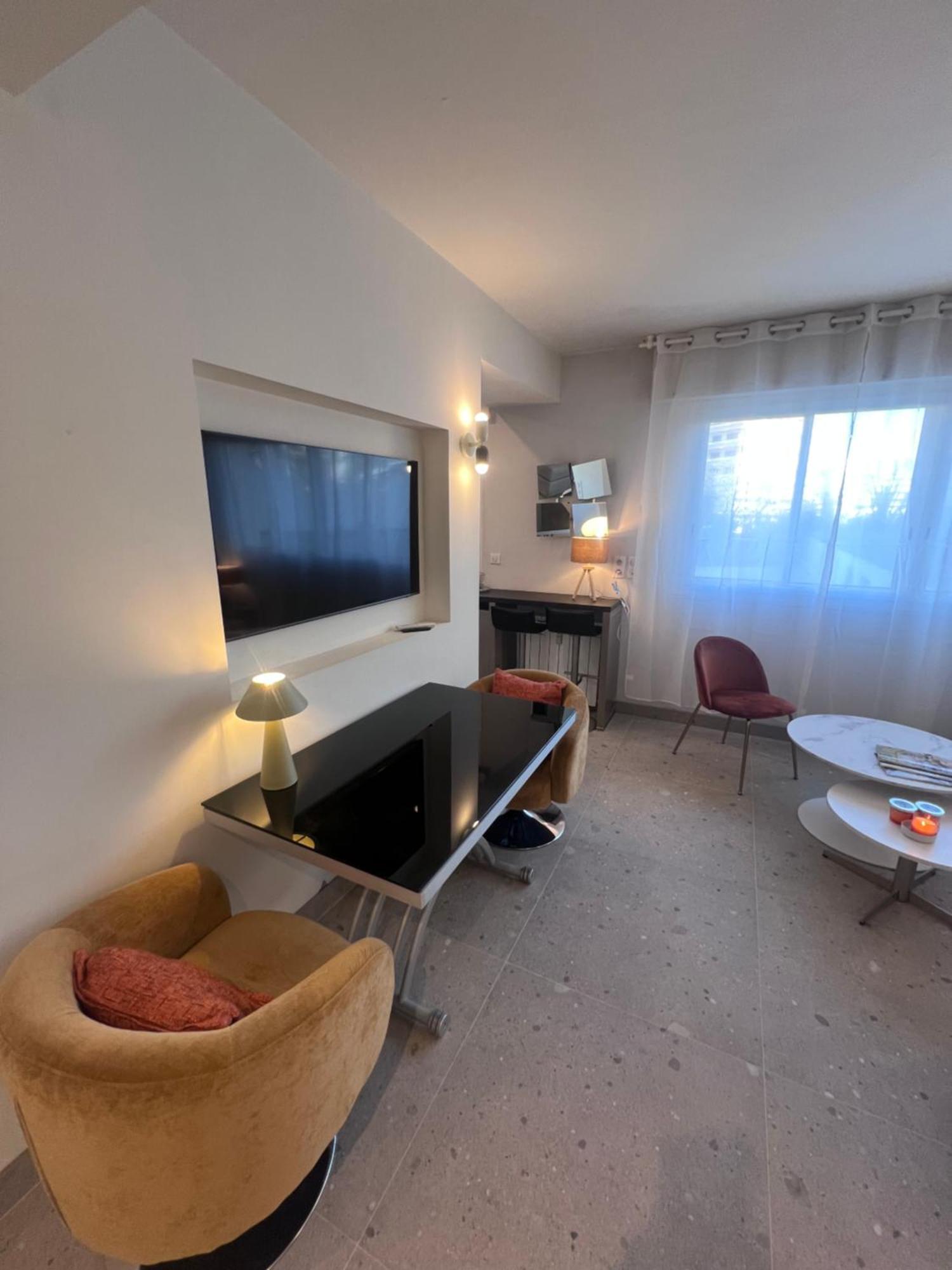 Apartment - Close To Croisette & Martinez