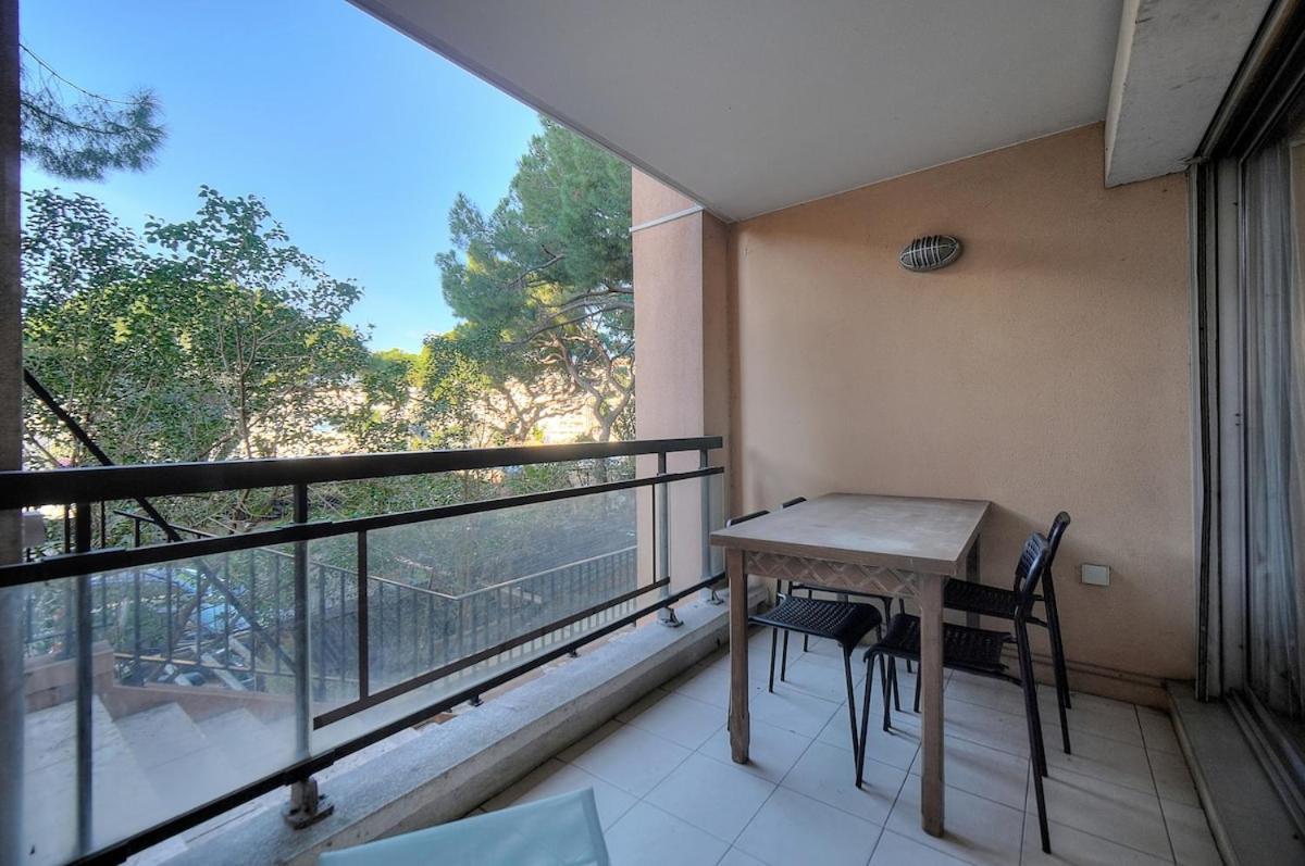 - Piscine Proche Apartment *