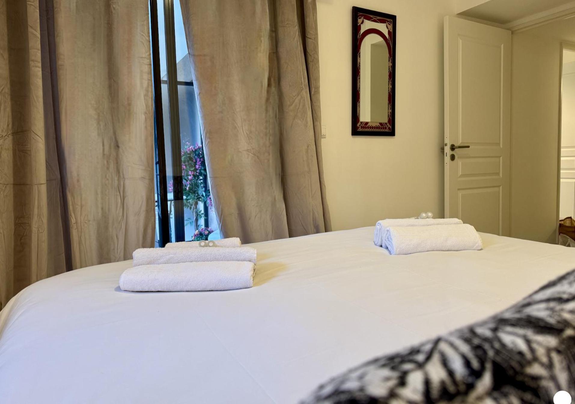 Apartment Spacious Luxury Apt, 12 Min Walk To Croisette And Conf Centre Cannes