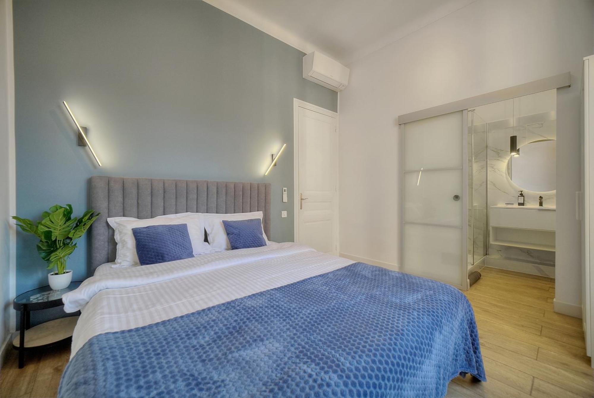 Beautiful 4 Beds & 4 Baths, 10min From Palais, 4 Stars Cannes