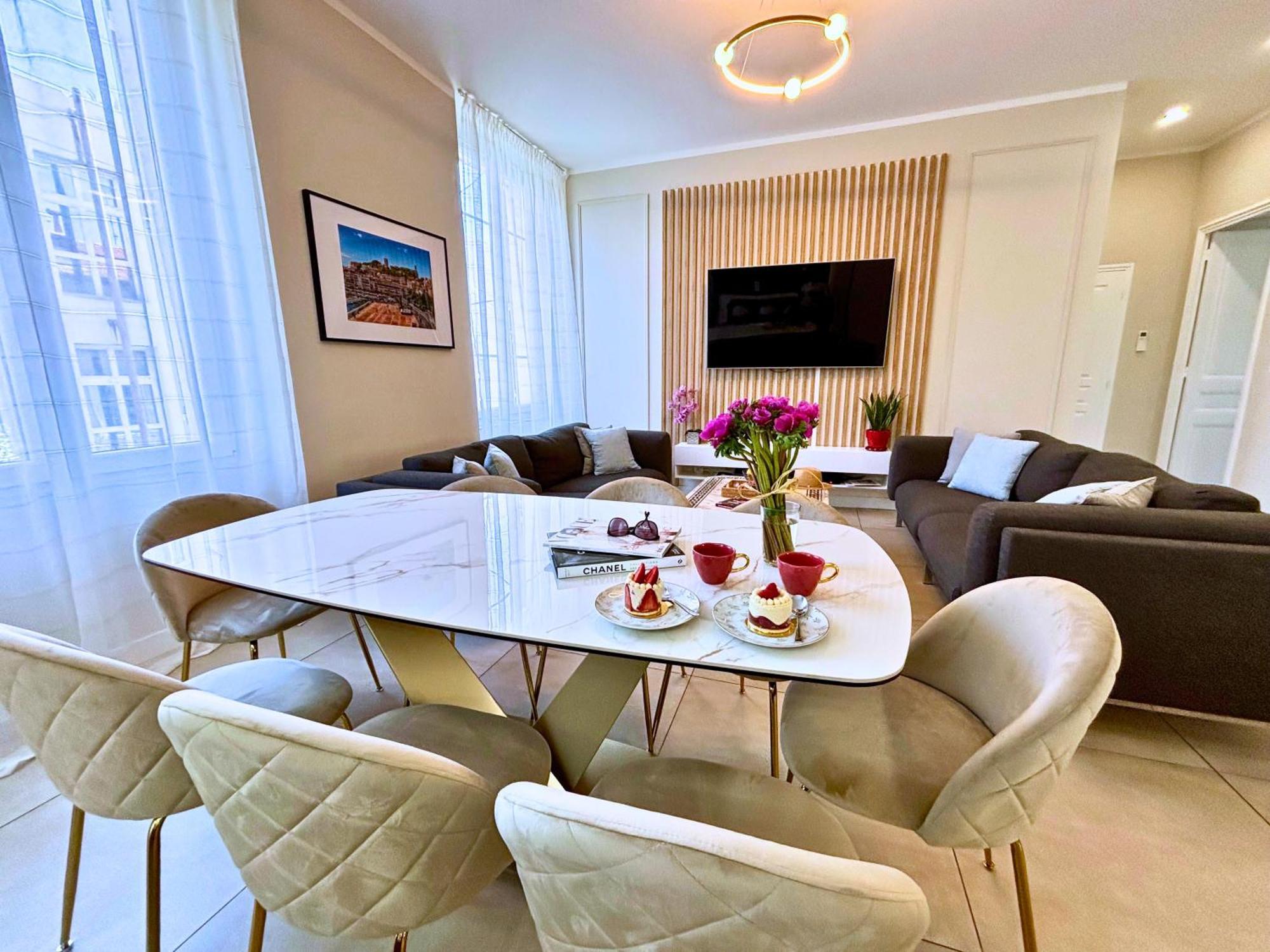 Apartment Beautiful 4 Beds & 4 Baths, 10min From Palais, 4 Stars *