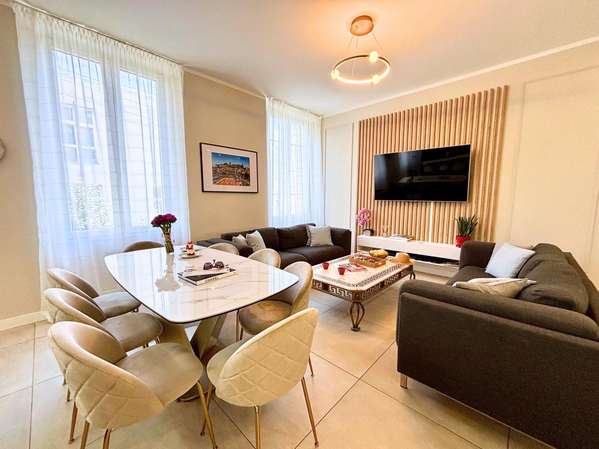 Beautiful 4 Beds & 4 Baths, 10min From Palais, 4 Stars Apartment *