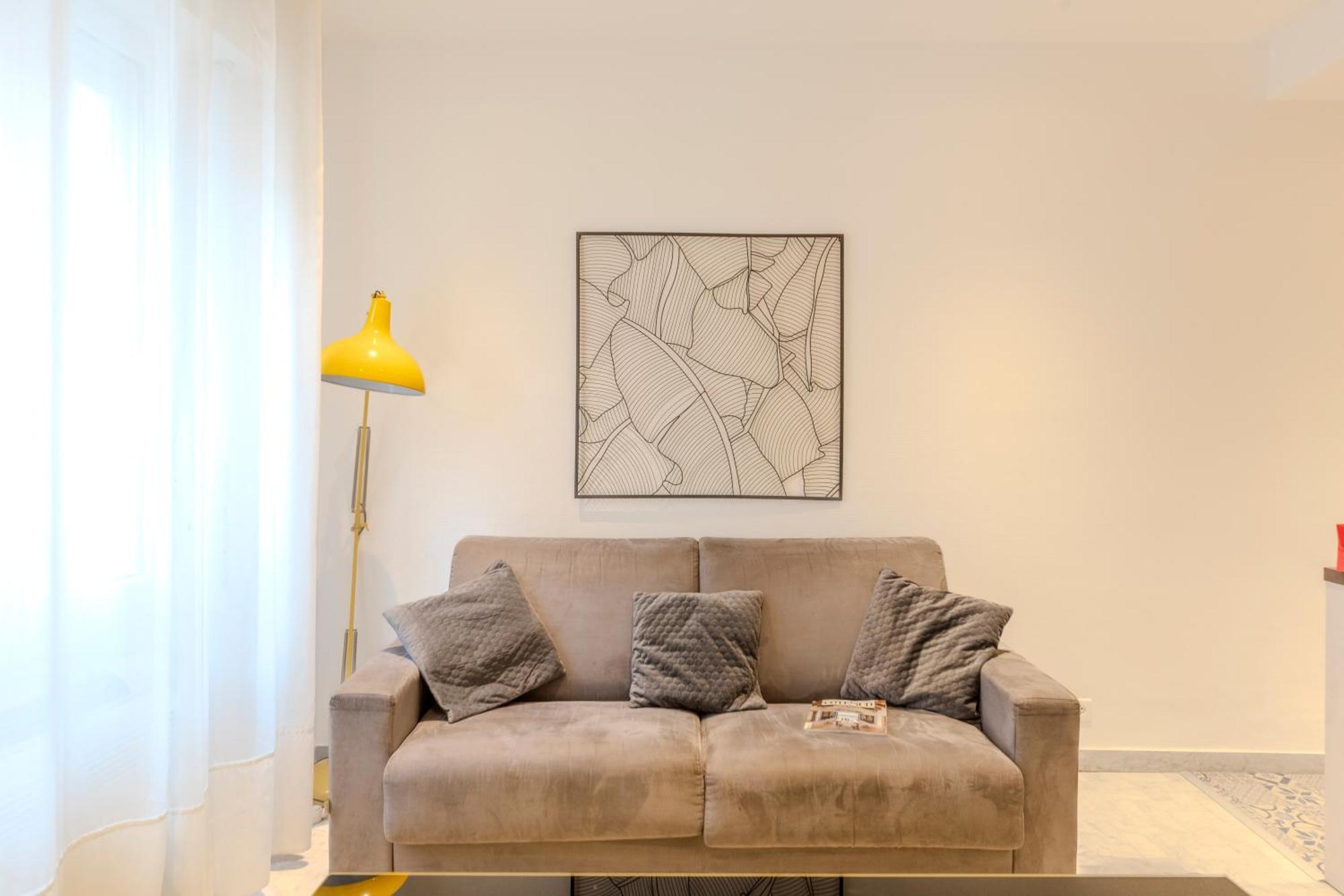 Lovely Renovated 45m2 In The Hearth Of Appartement