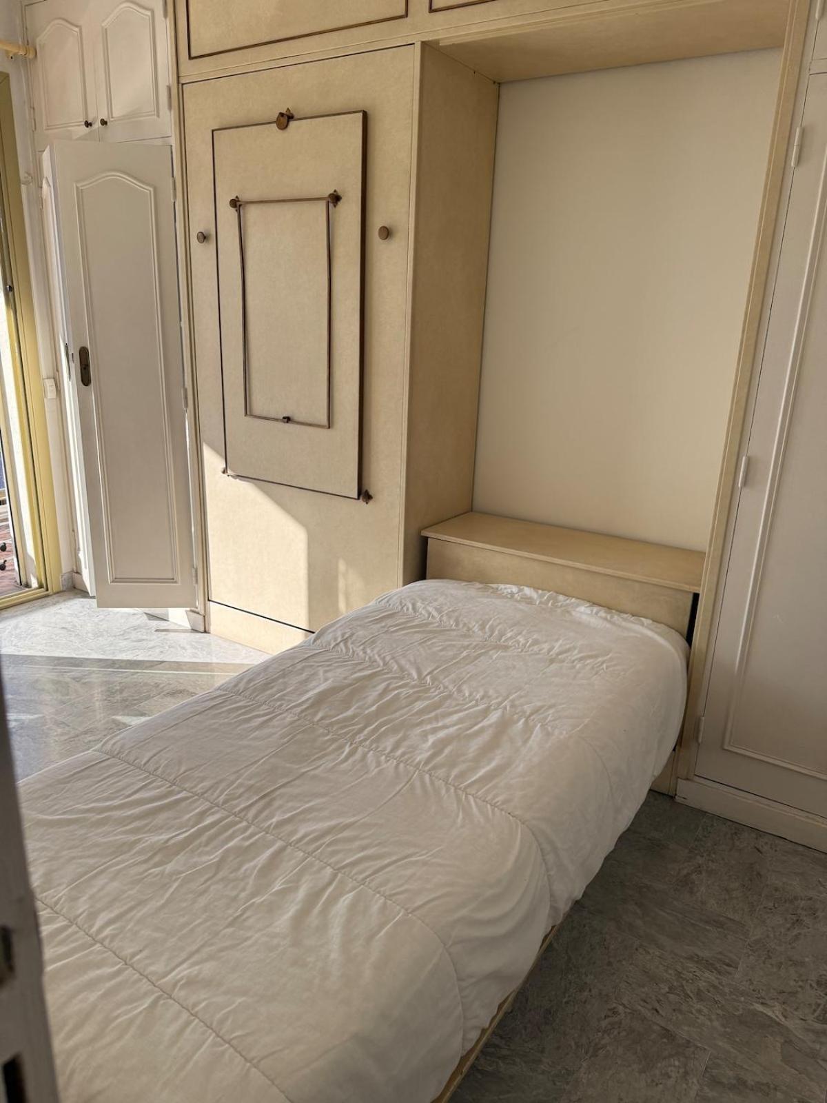 Apartment Location, Terrace, 2 Bedrooms