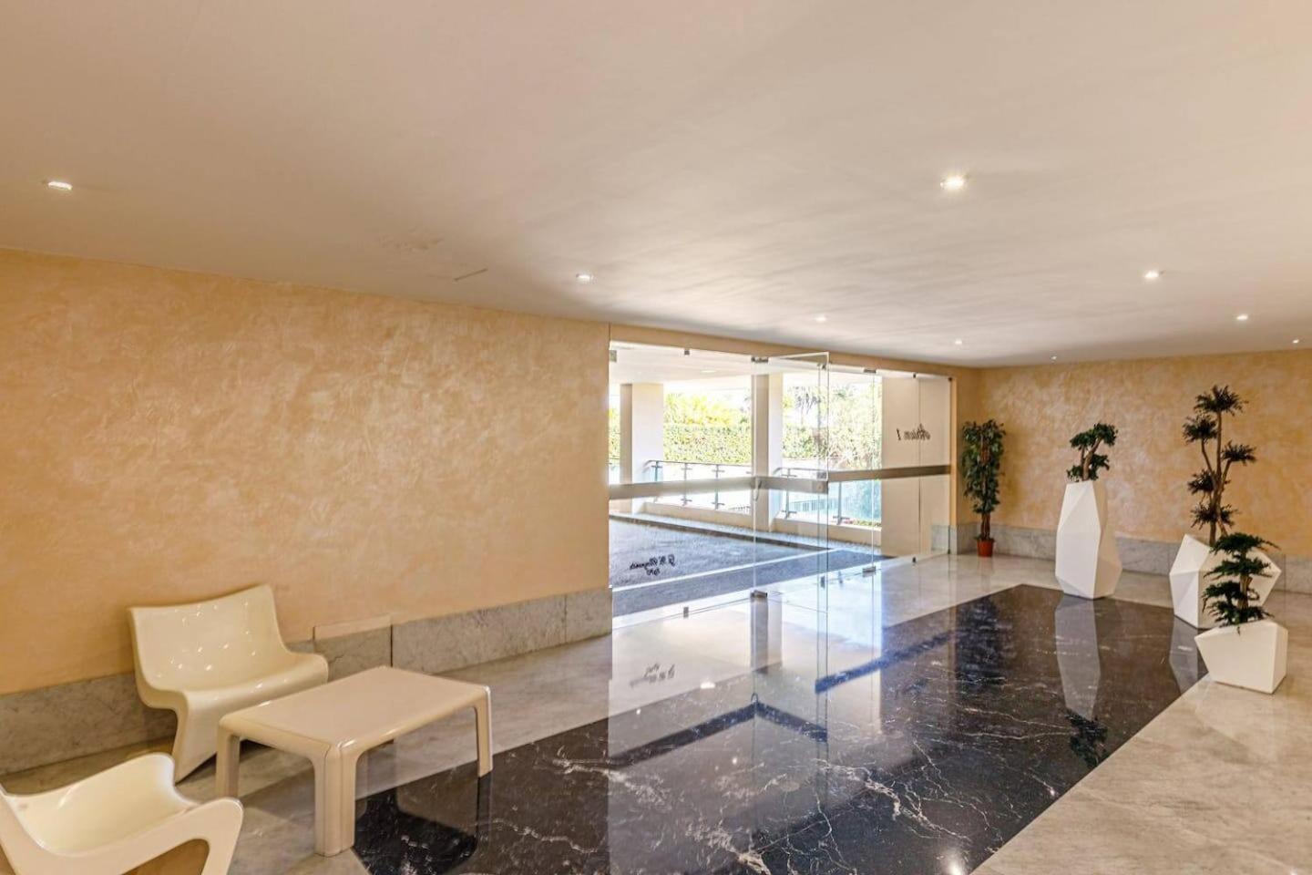 Panoramic Sea View 2Br With Stunning Sunsets Apartment