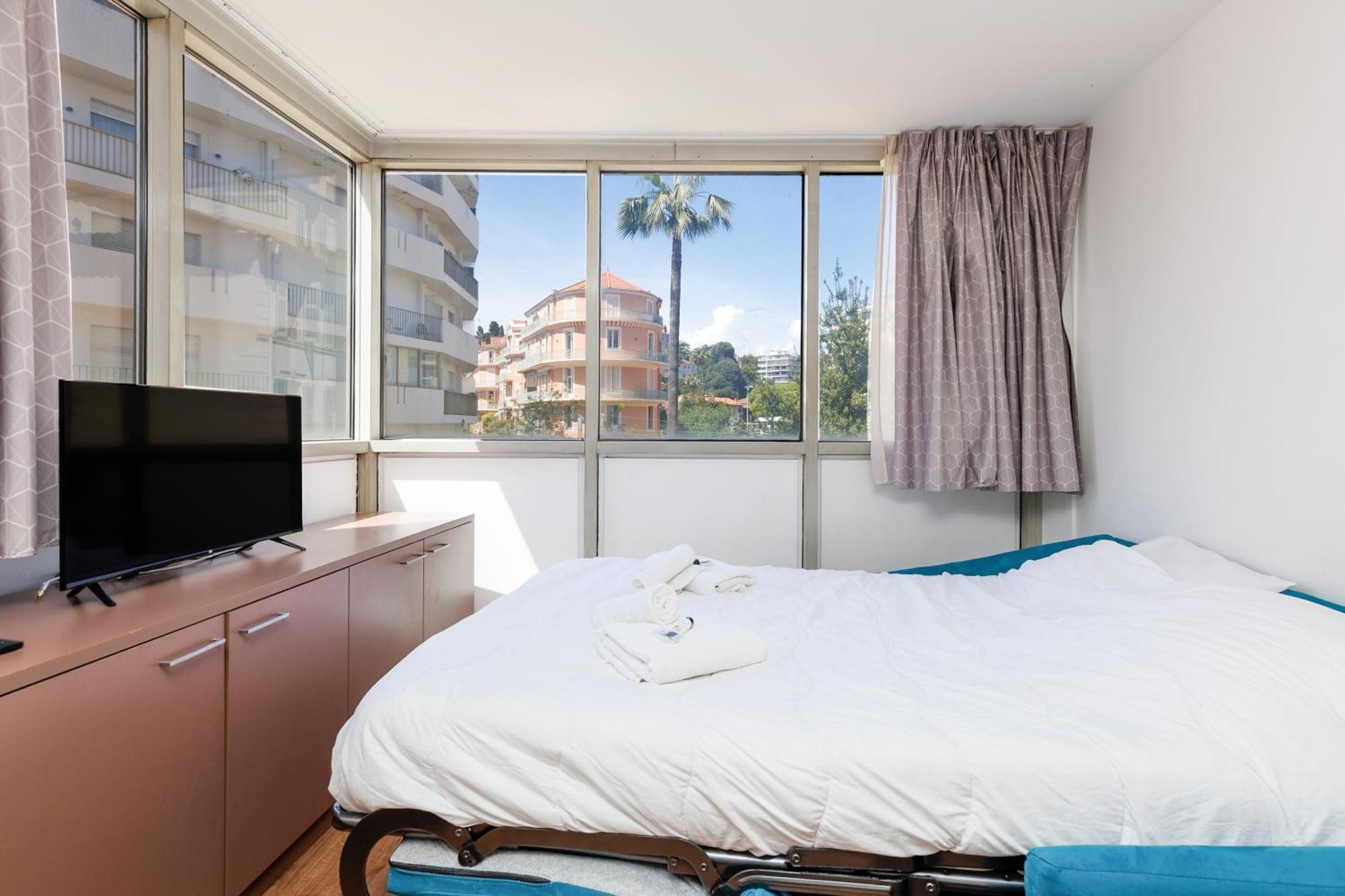 Appartement Rio - 200 M Plages - App 6pers- Climatise, Terrasse, Piscine, Parking