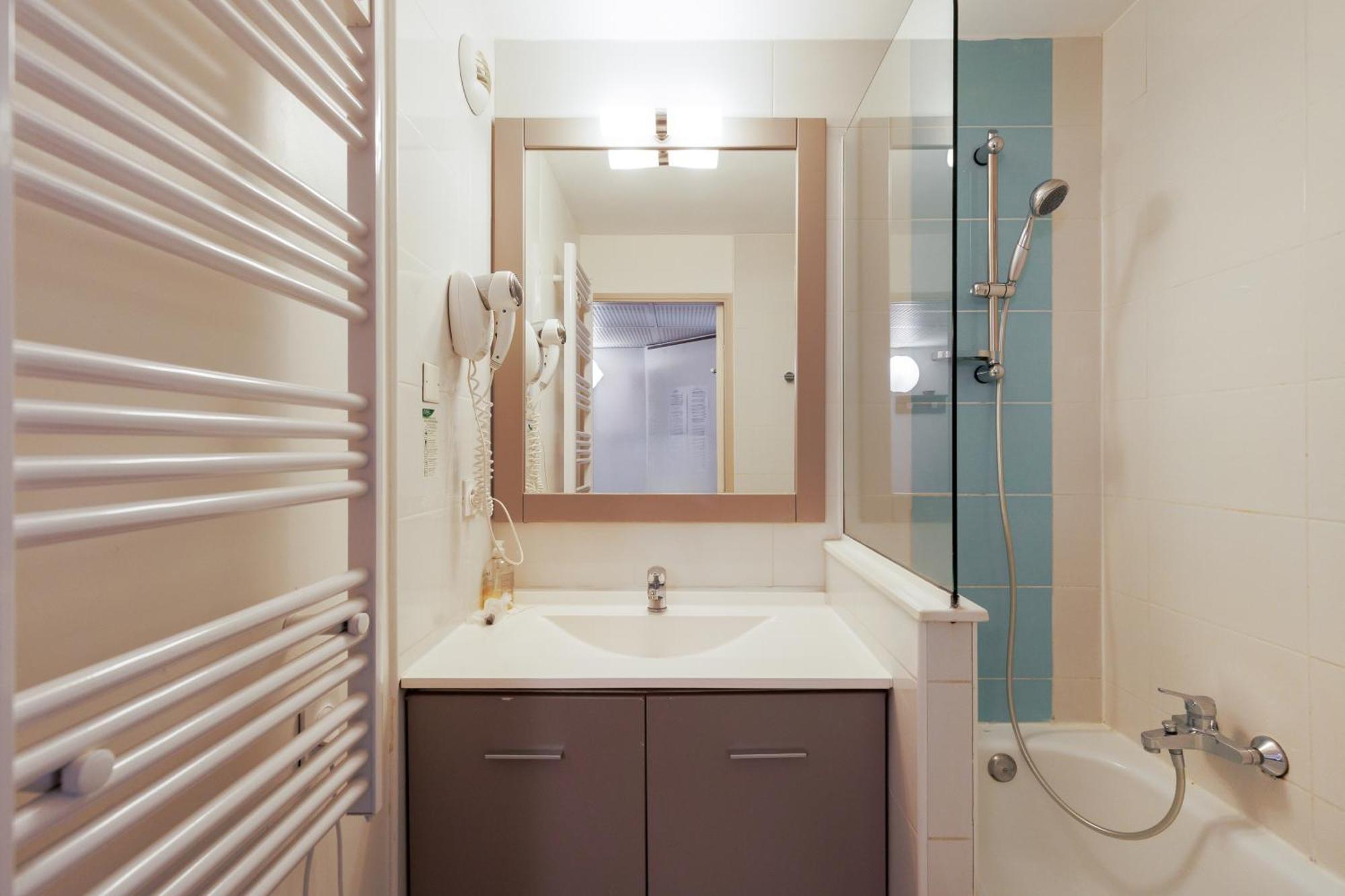 Appartement Rio - 200 M Plages - App 6pers- Climatise, Terrasse, Piscine, Parking Cannes