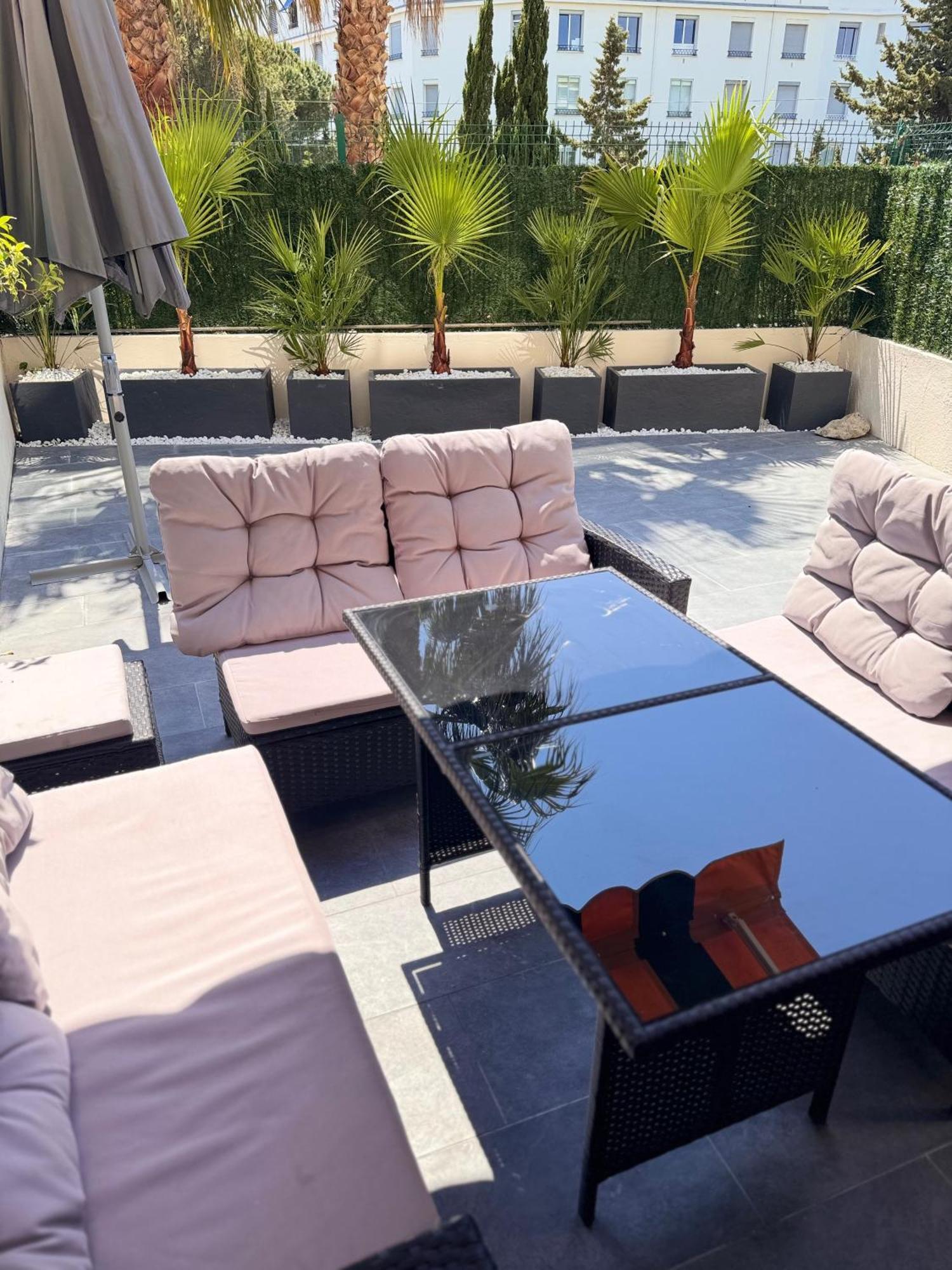 парк круазет , 3 комнаты , с террасой и паркингом , Apartamento