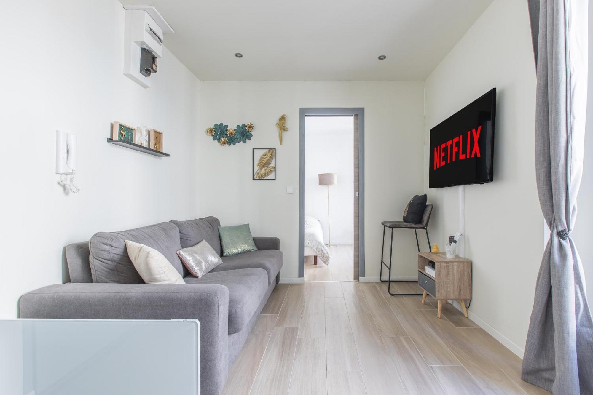 Cute Affordable 1-br Minutes From Center Appartement *