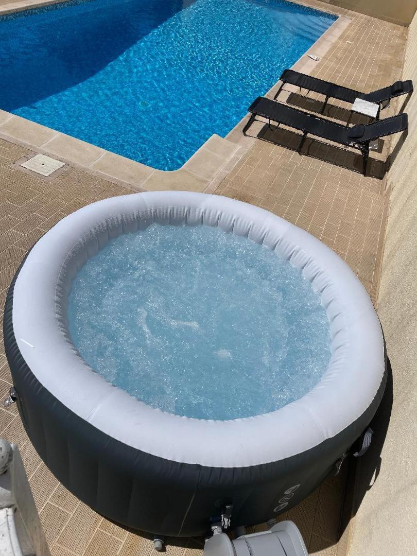 Villa Avec Piscine Vue Sur La