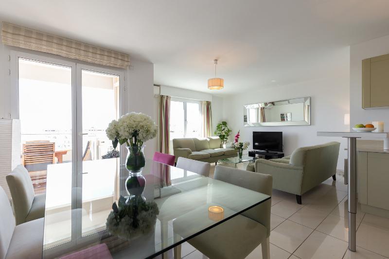 Bristol Park Apartment Cannes