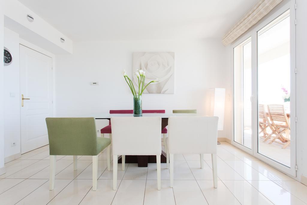 Bristol Park Apartment *