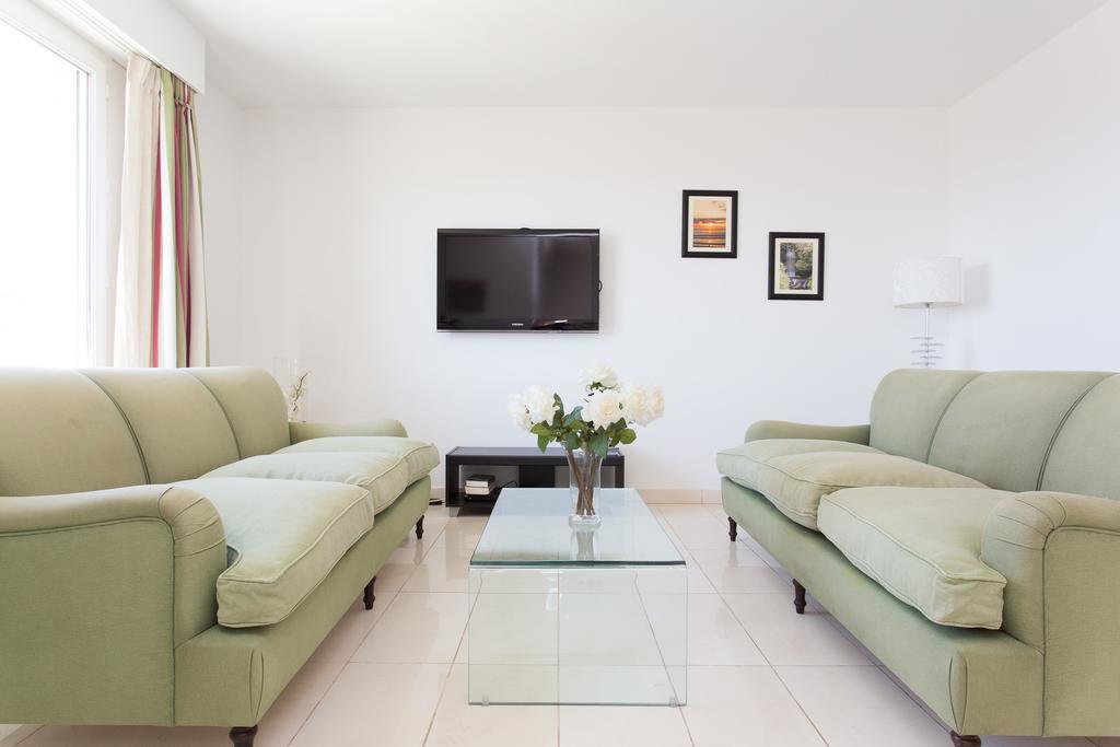 Bristol Park Apartment *