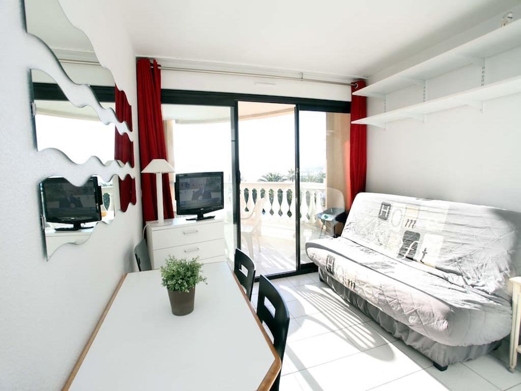 Apartment #cannes Boccacabana Beach, Seafront, In Resid Pierre&vacances 3 Stars