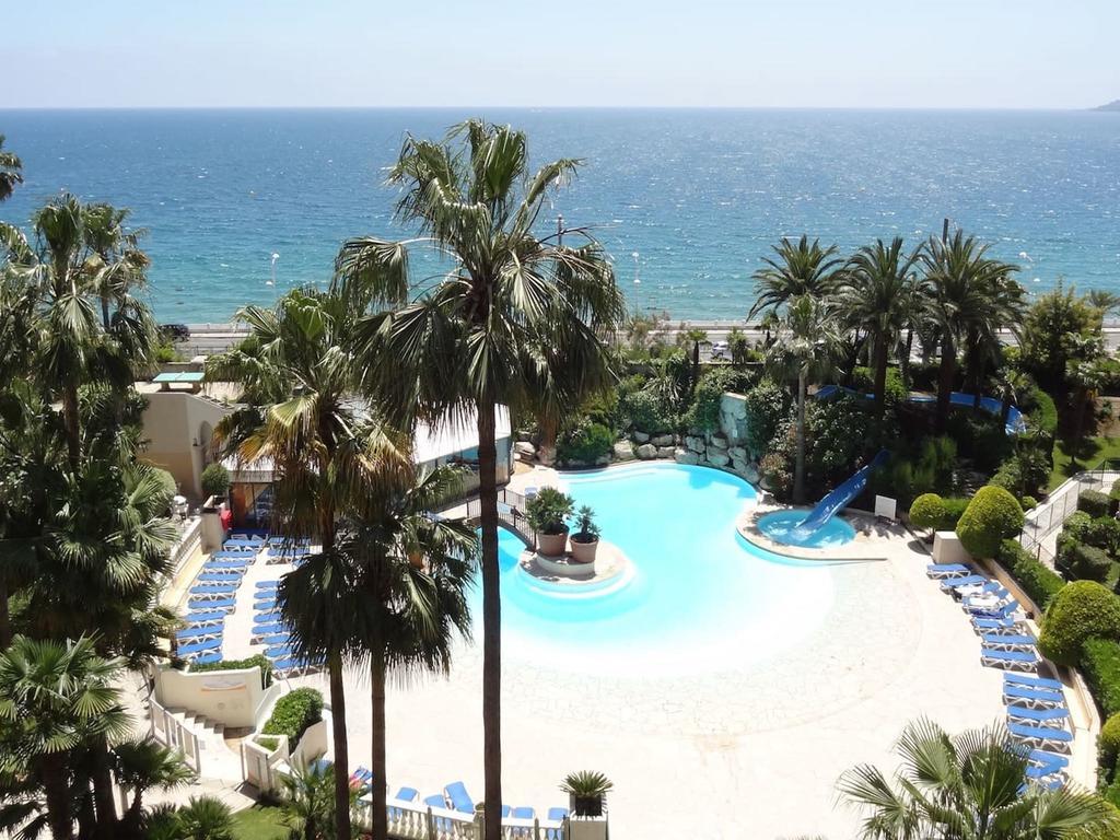 #cannes Boccacabana Beach, Seafront, In Resid Pierre&vacances 3 Stars Apartment