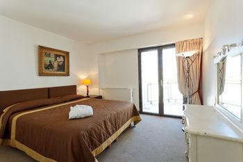 Relais De La Reine Cannes