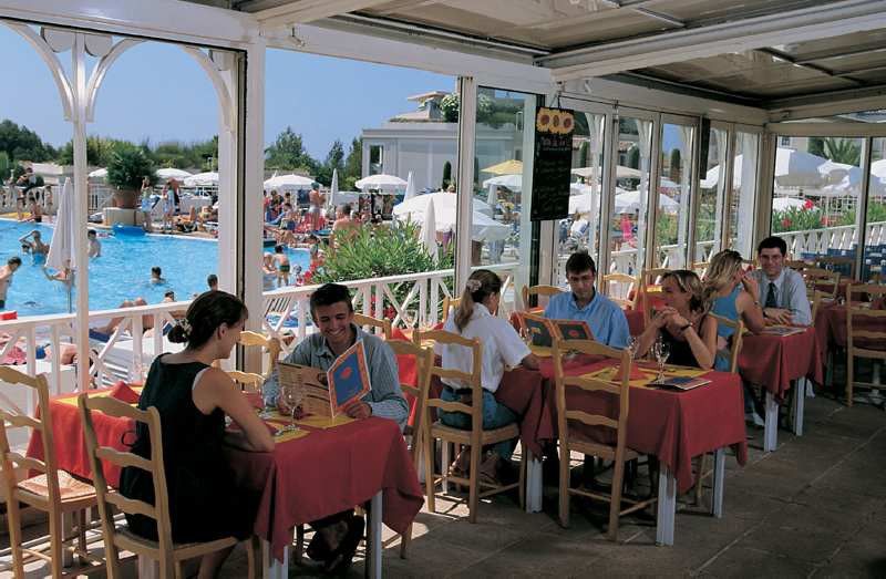 Aparthotel Francia Ii 3*
