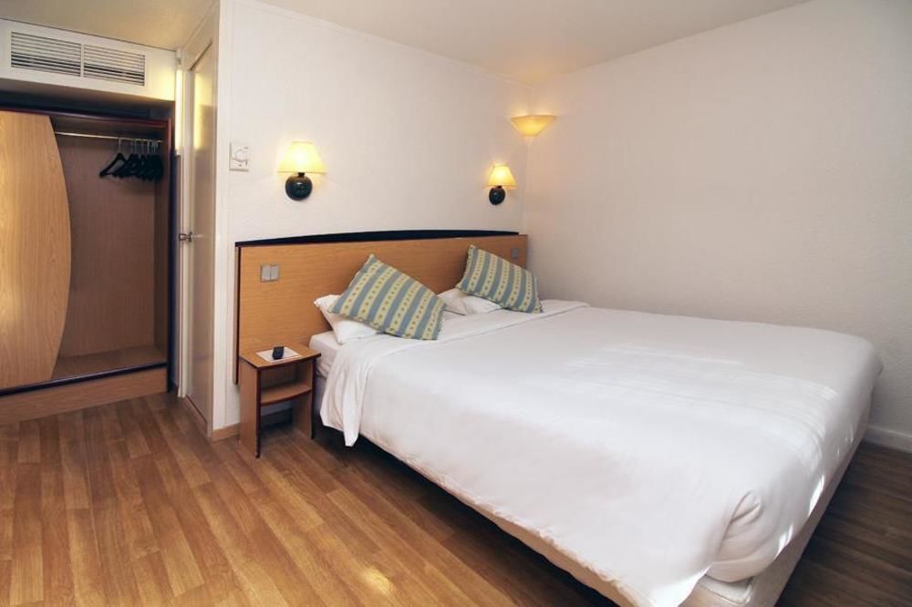 Hotel Kyriad Cannes - Mandelieu Cannes
