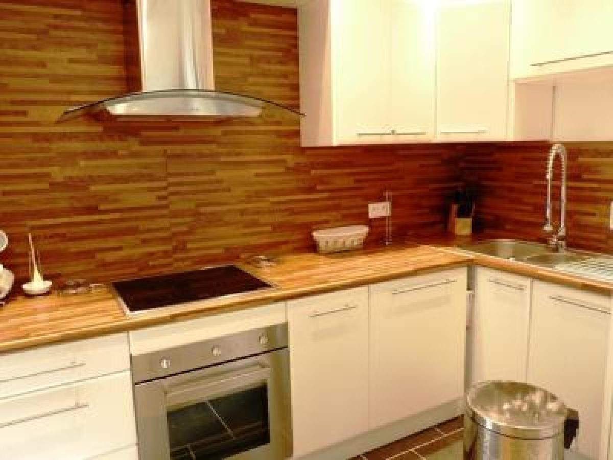 Apartment Luxury Three Bed In Just A Couple Of Minutes Walk To The Palais And Beaches 669